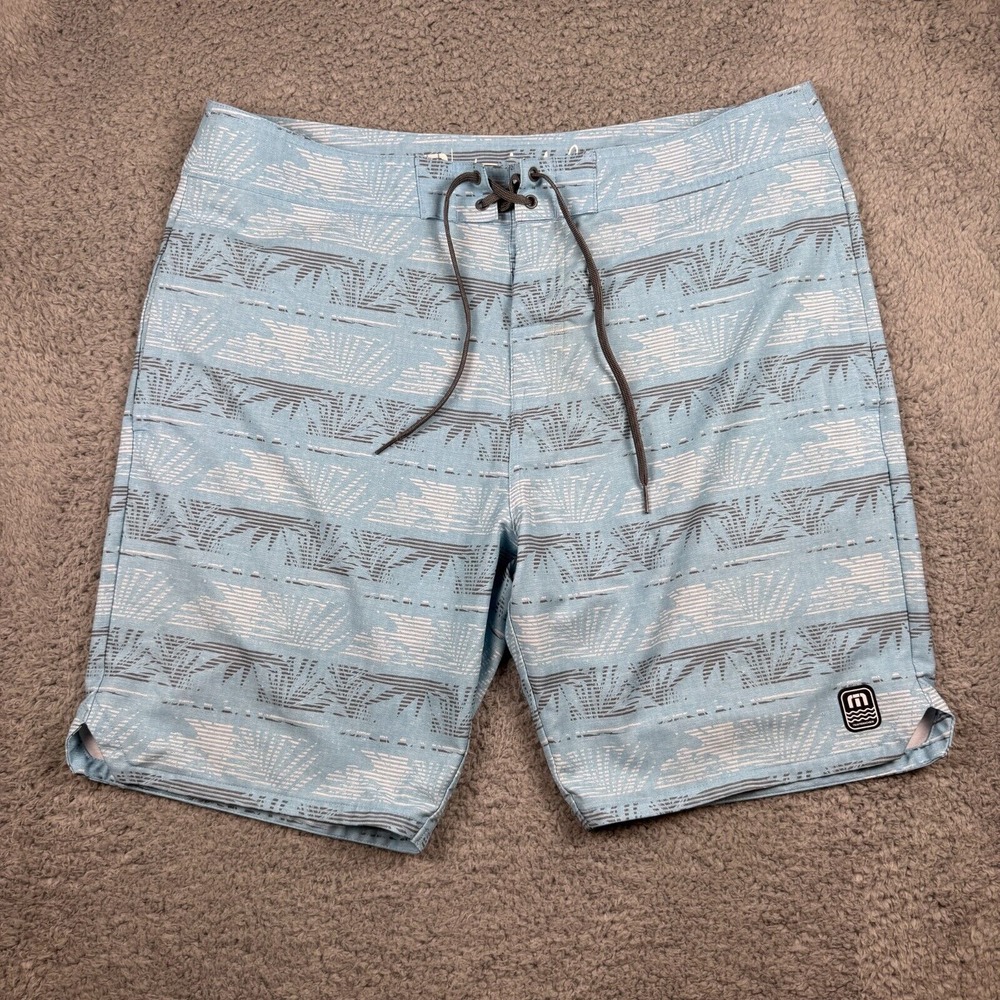 Travis Mathew Barnstormed‎ Mens Swim Trunks Size 38 Light Blue Floral